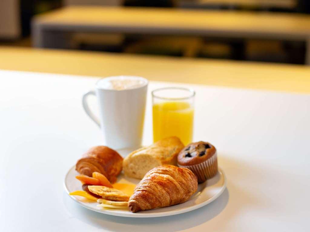 Ibis Budget London Whitechapel - Brick Lane 레스토랑 사진